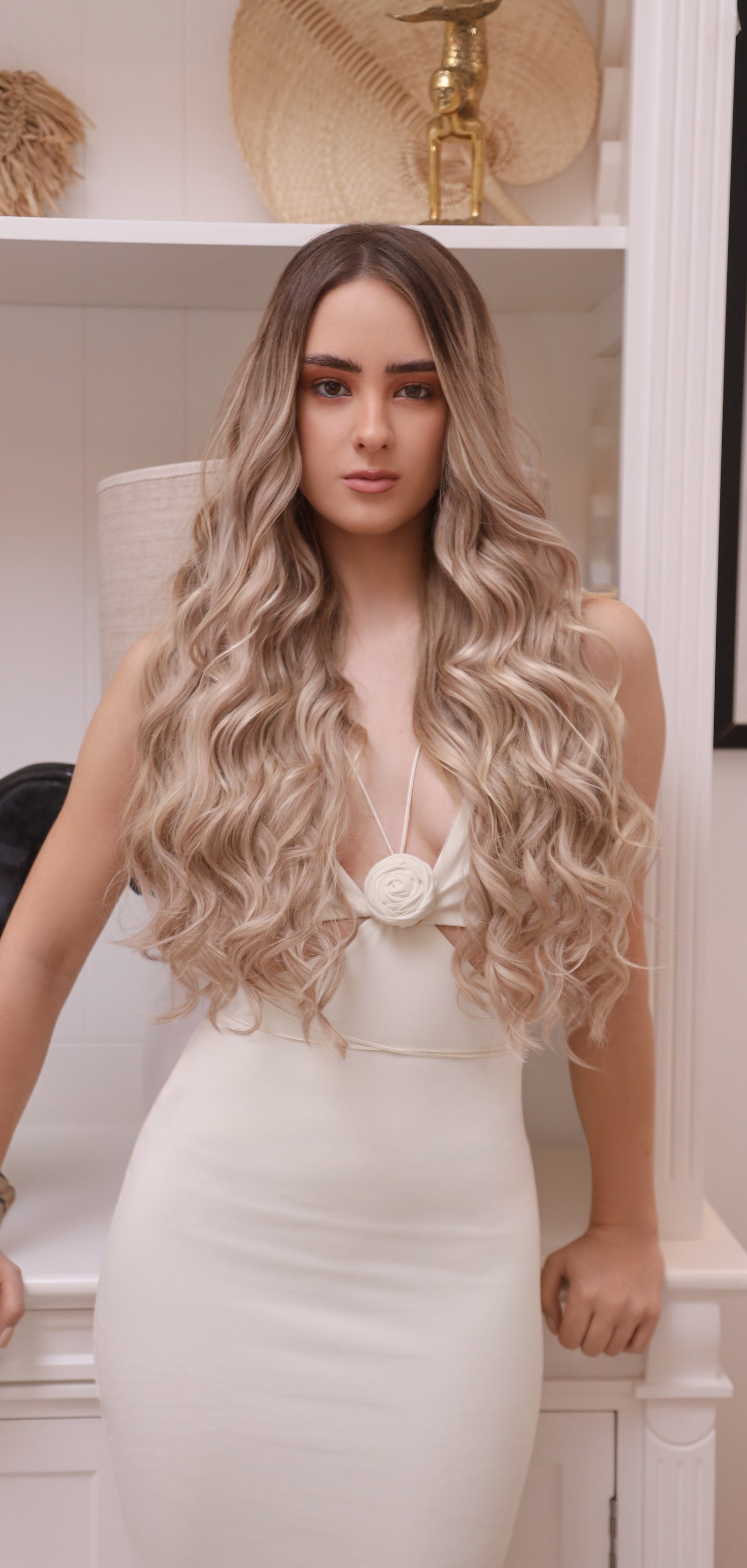 La Brownla - Clip In Hair Extension - Youmi Beauty