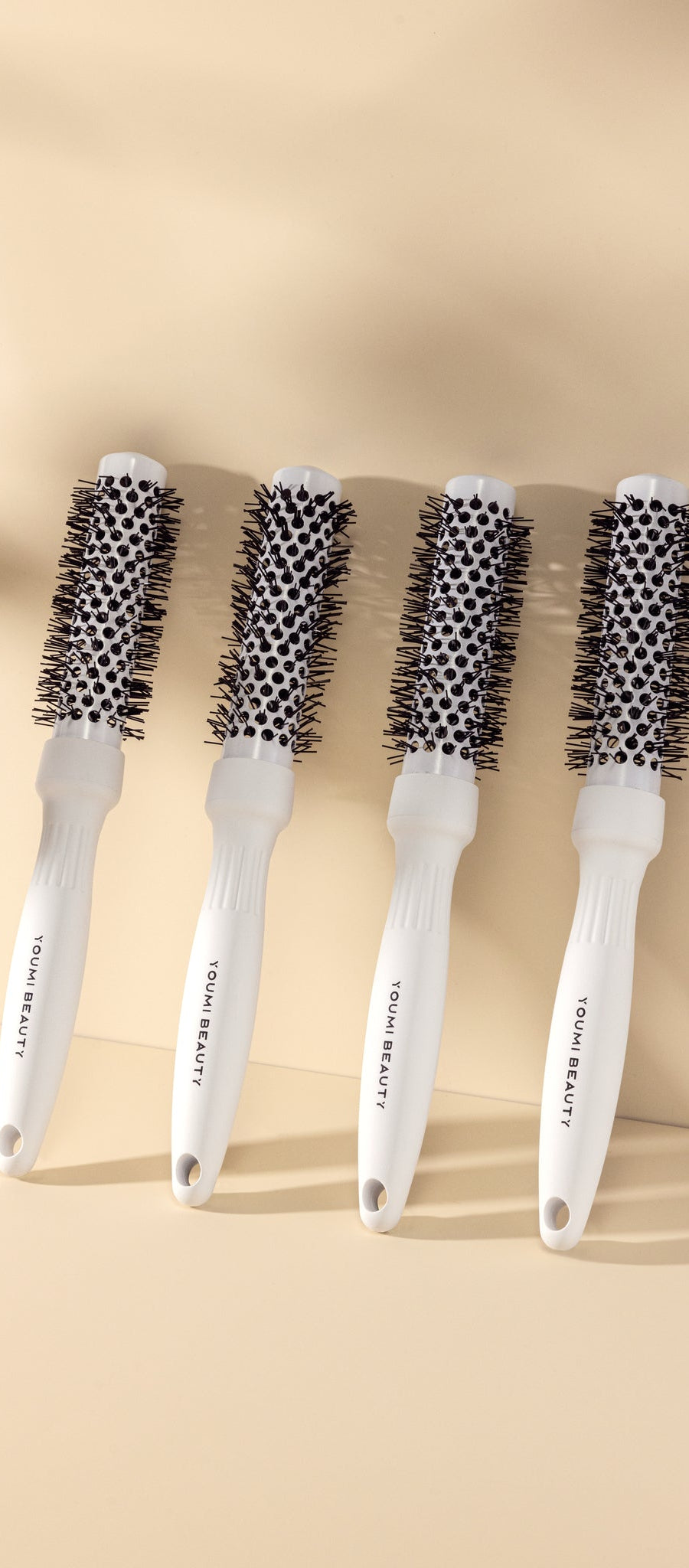 Youmi Beauty Round Brush Size 25 - Youmi Beauty